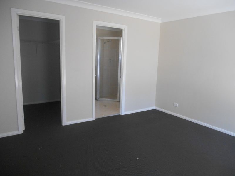 13 Duguid Close, Cessnock NSW 2325