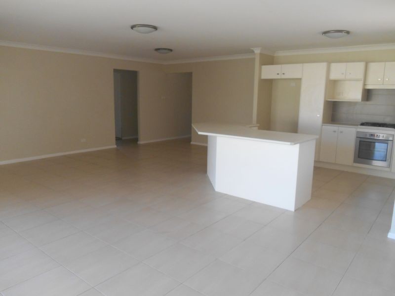13 Duguid Close, Cessnock NSW 2325