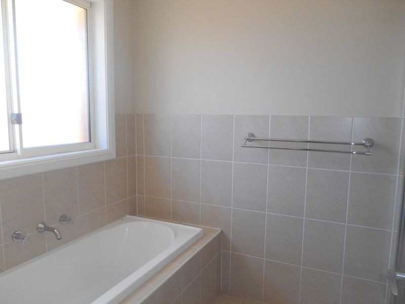 13 Duguid Close, Cessnock NSW 2325