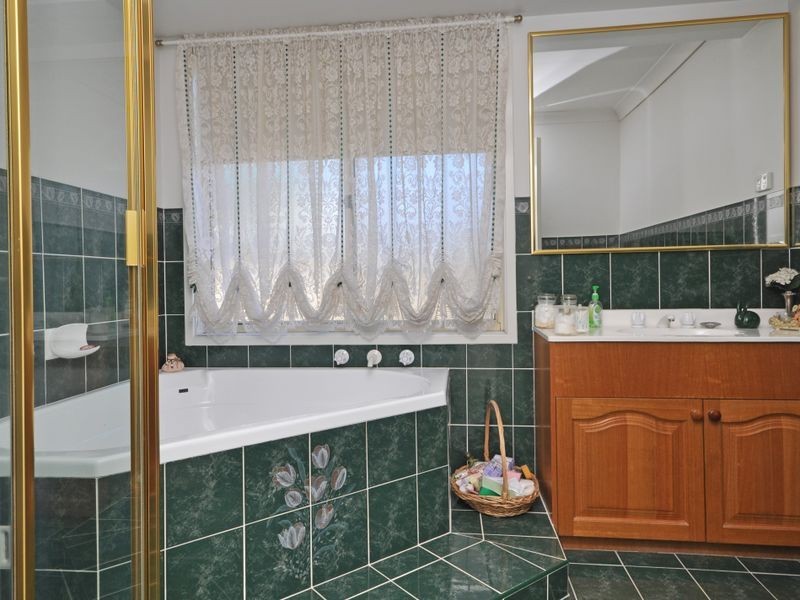 56 Trenchard Street, Heddon Greta NSW 2321