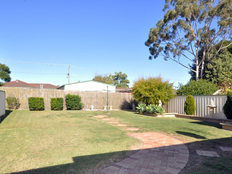 56 Trenchard Street, Heddon Greta NSW 2321