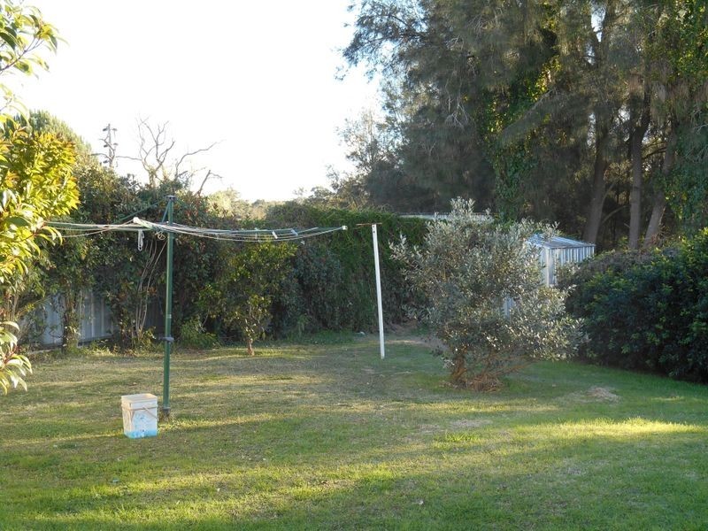 12 Clark Street, Weston NSW 2326