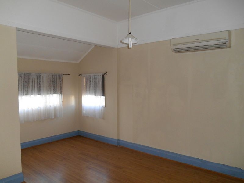 12 Clark Street, Weston NSW 2326