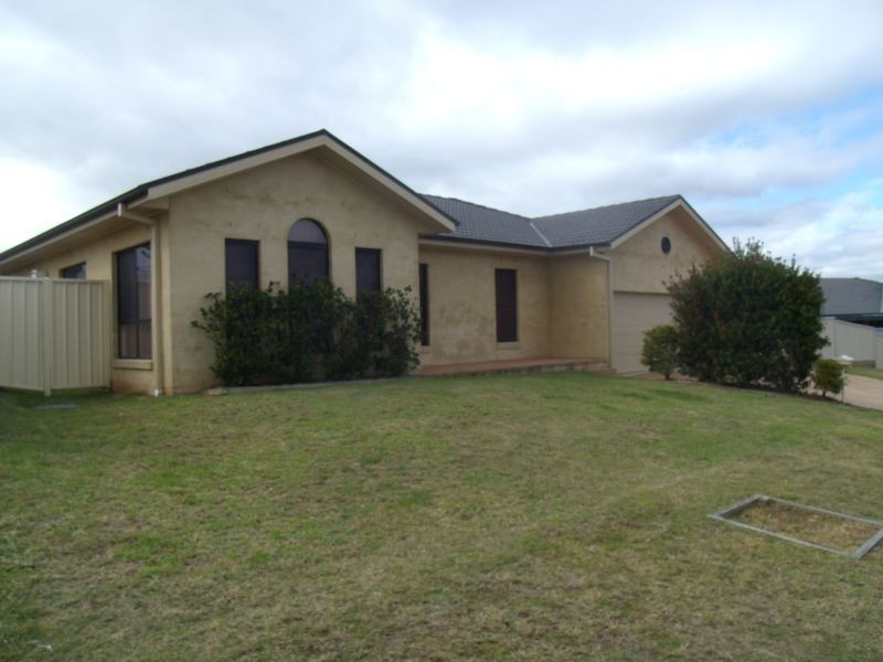 1/26 O’Shea Cicuit, Cessnock NSW 2325