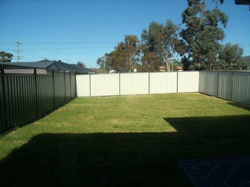 1/4 Anne Street, Heddon Greta NSW 2321
