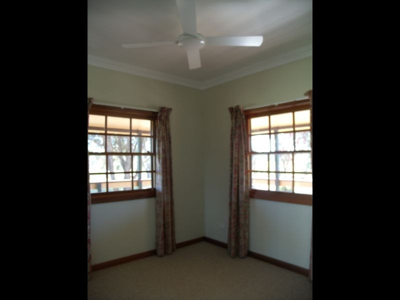 152 Heaton Road, Quorrobolong NSW 2325
