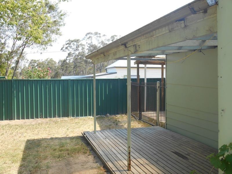 1 Albury Street, Abermain NSW 2326