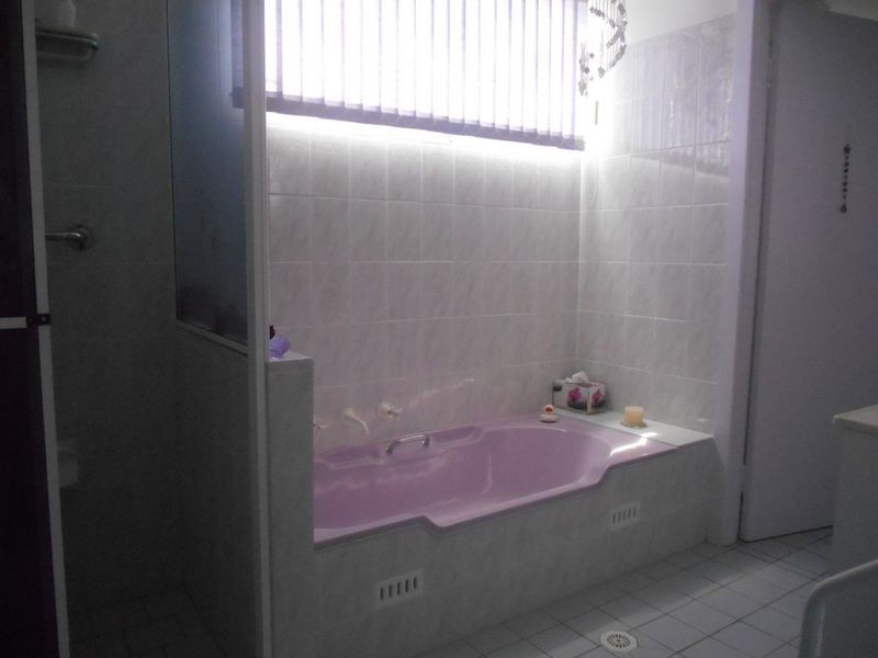 17 Sixth Street, Weston NSW 2326