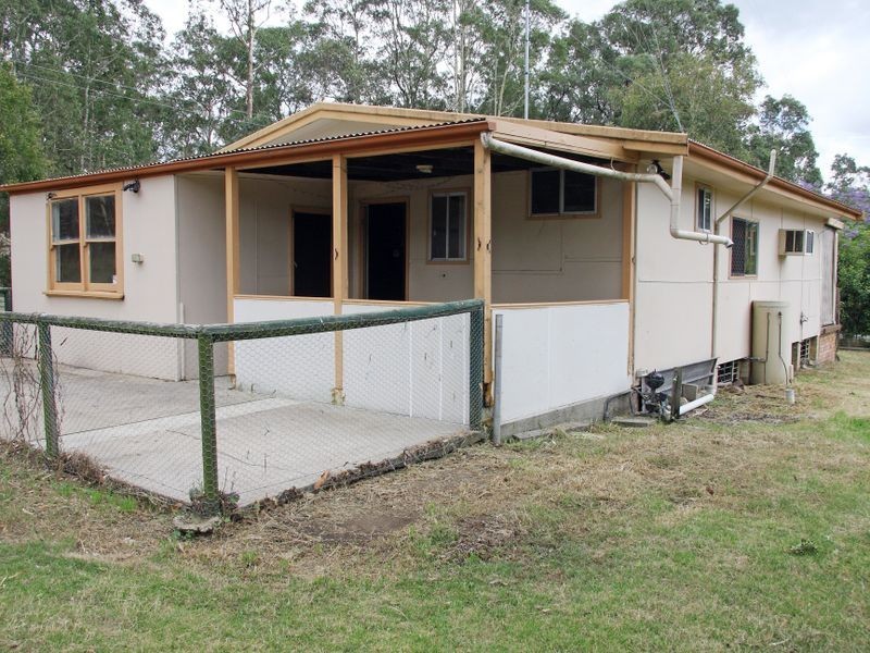 5 Holmes Street, Ellalong NSW 2325