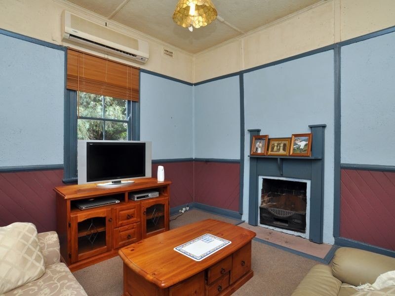 3 Brown, Paxton NSW 2325