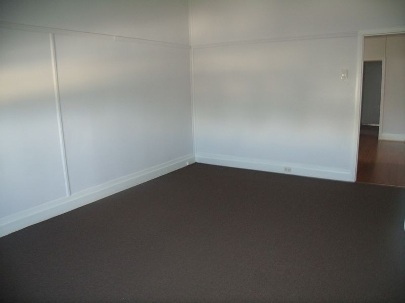 205 Cessnock Rd, Neath NSW 2326