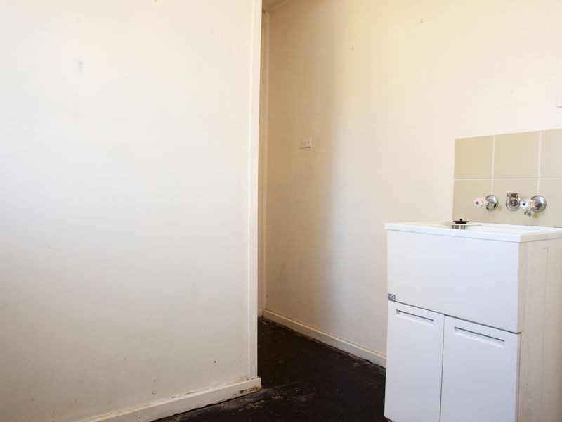 87 Wollombi Road, Cessnock NSW 2325