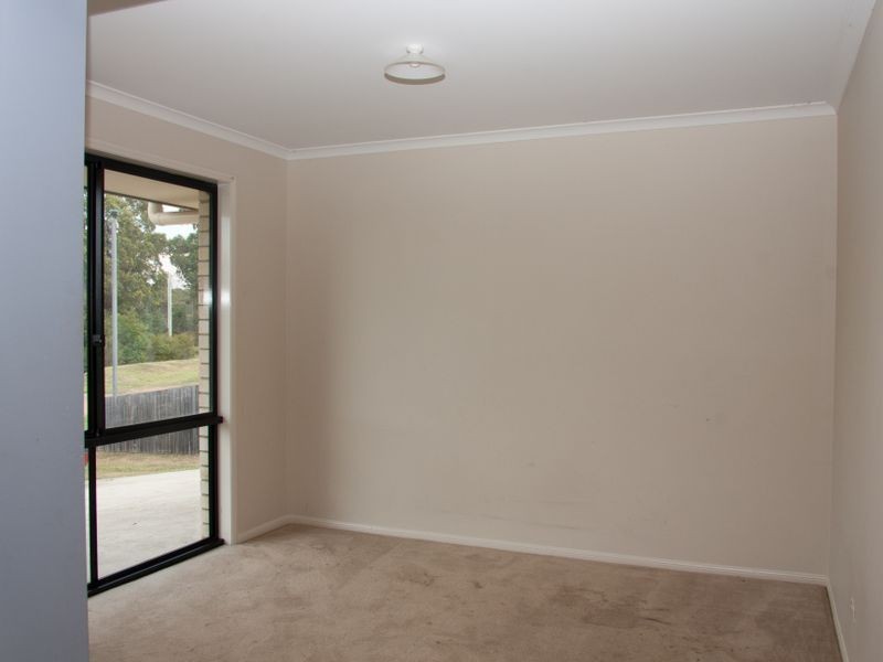 10 Dunlop Street, Kearsley NSW 2325