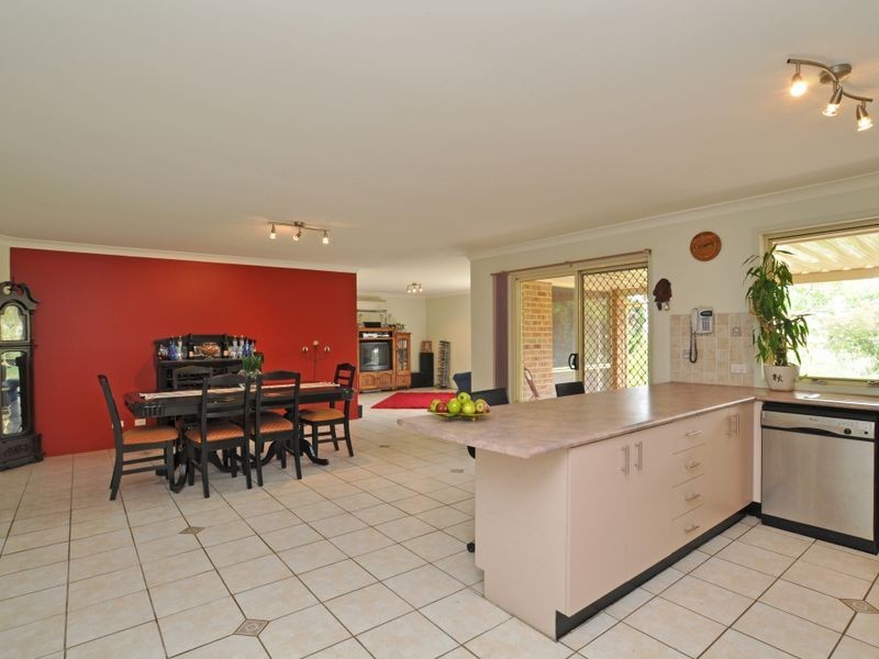 185 Wine Country Drive, Nulkaba NSW 2325