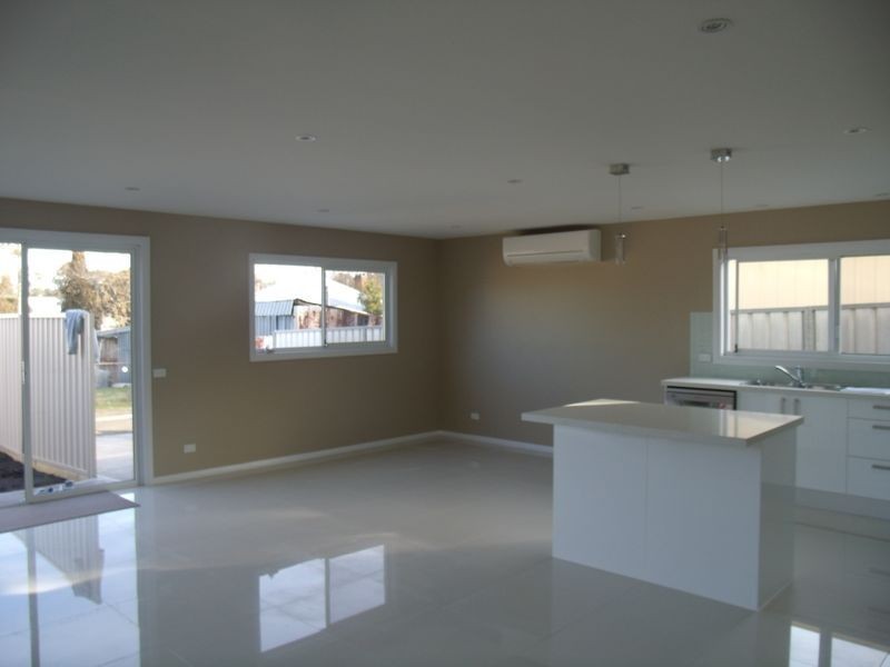 17a Aberdare Rd, Cessnock NSW 2325