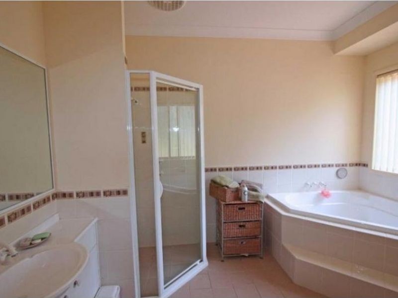 11 Echidna Close, Bellbird NSW 2325