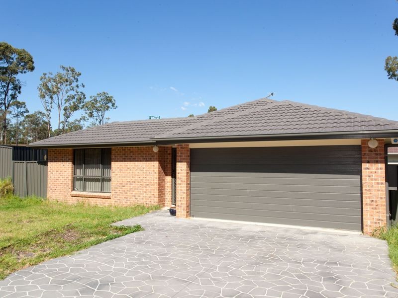 13 Aston Ave, Cessnock NSW 2325