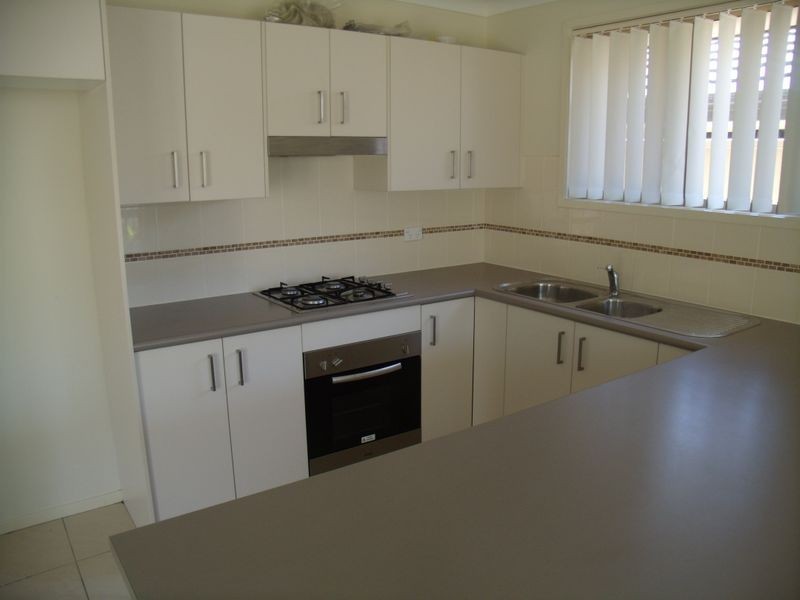 14 Lonsdale Place, Kurri Kurri NSW 2327