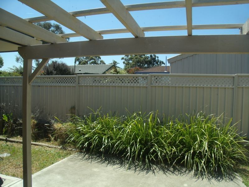 14 Lonsdale Place, Kurri Kurri NSW 2327