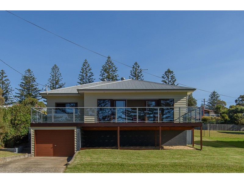 5 Tuross Boulevard, Tuross Head NSW 2537