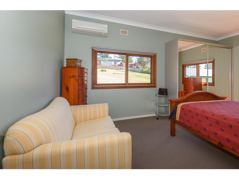 5 Tuross Boulevard, Tuross Head NSW 2537