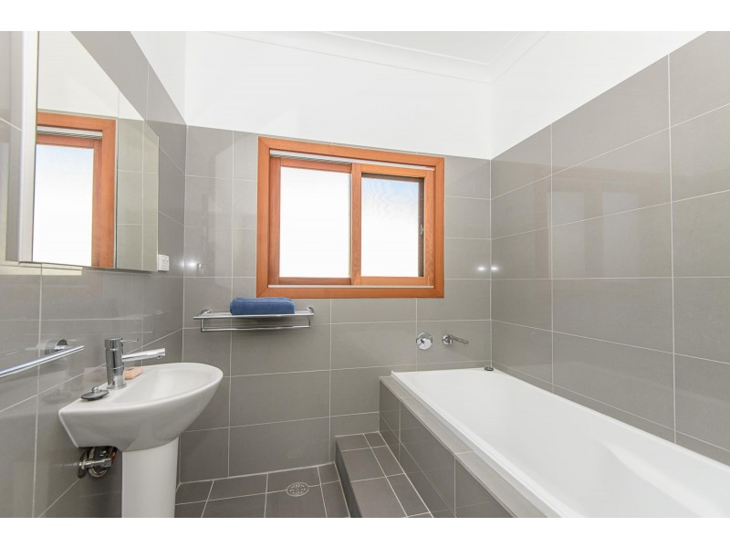 5 Tuross Boulevard, Tuross Head NSW 2537