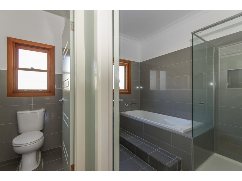 5 Tuross Boulevard, Tuross Head NSW 2537