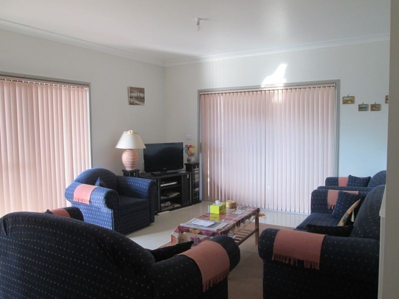 16 Evans Road, Tuross Head NSW 2537