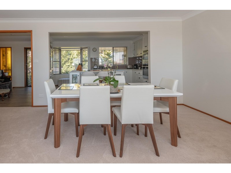 32 Coral Crescent, Tuross Head NSW 2537