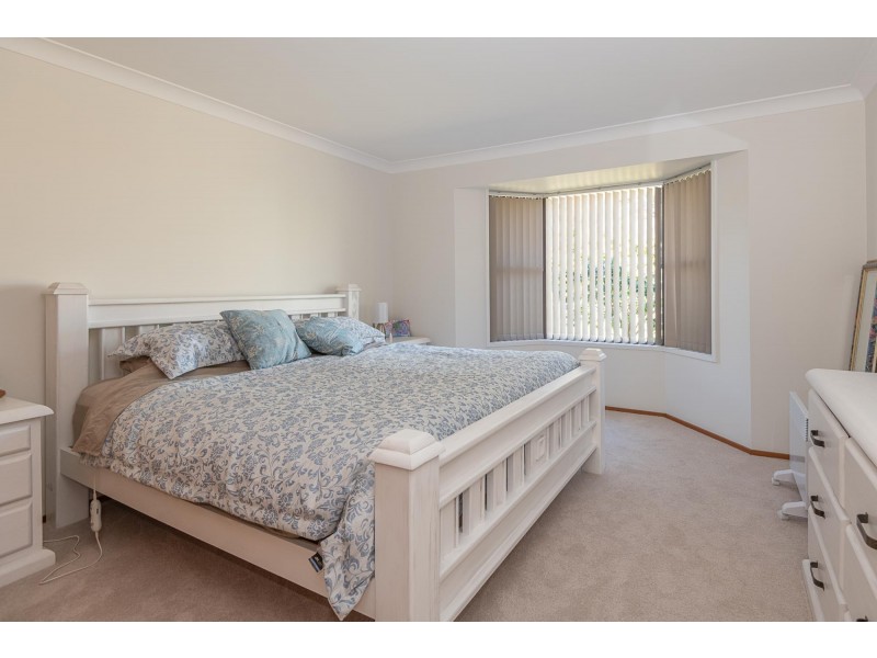 32 Coral Crescent, Tuross Head NSW 2537