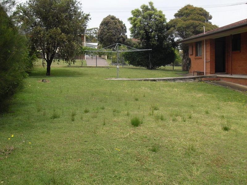 27 Anderson Avenue, Tuross Head NSW 2537