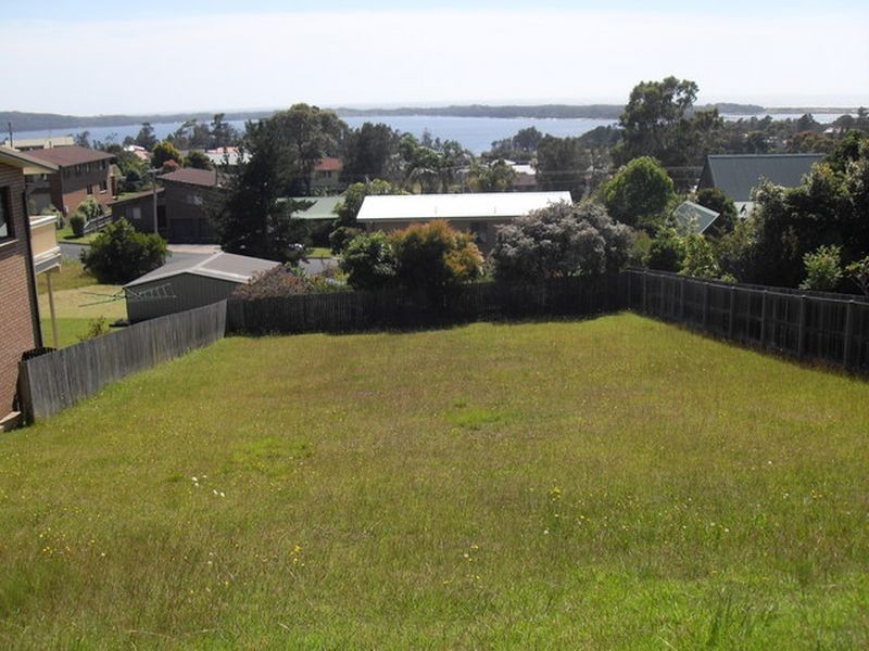 56 Coogee Street, Tuross Head NSW 2537