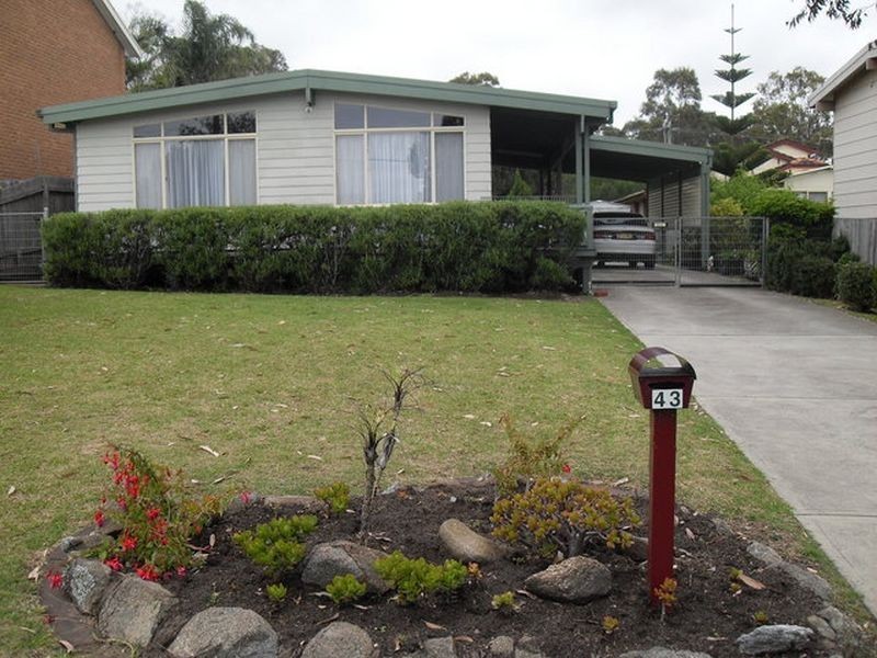 43 Coogee Street, Tuross Head NSW 2537