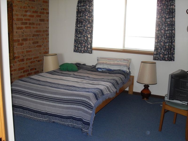 11A Cresswick Parade, Dalmeny NSW 2546