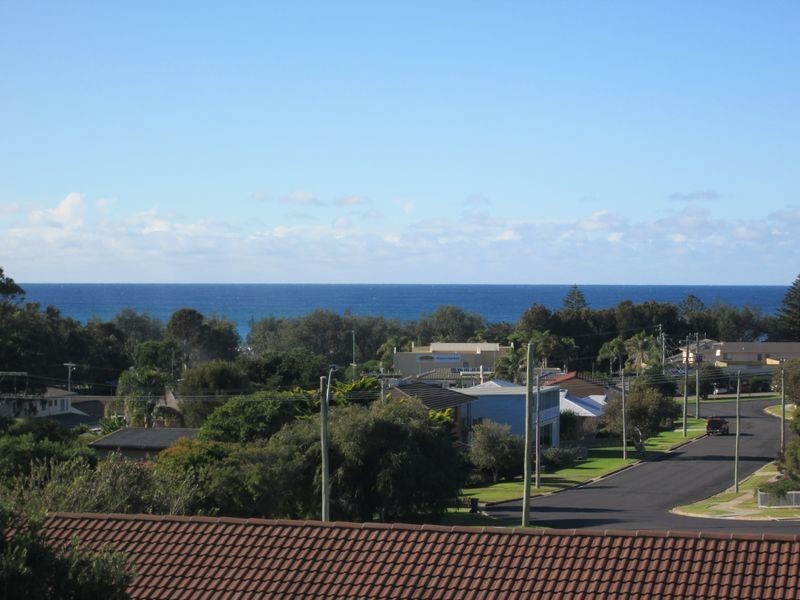 42 Marlin Street, Tuross Head NSW 2537