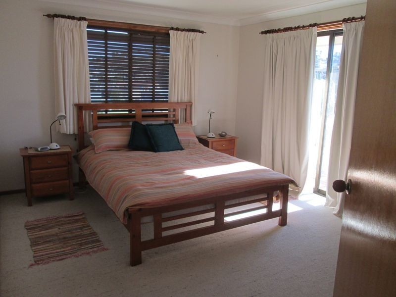 42 Marlin Street, Tuross Head NSW 2537
