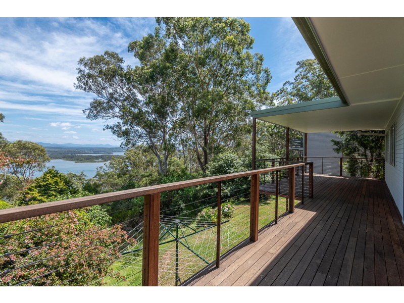 37 Trafalgar Road, Tuross Head NSW 2537
