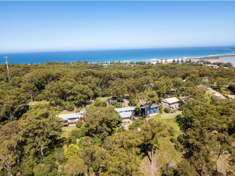 37 Trafalgar Road, Tuross Head NSW 2537