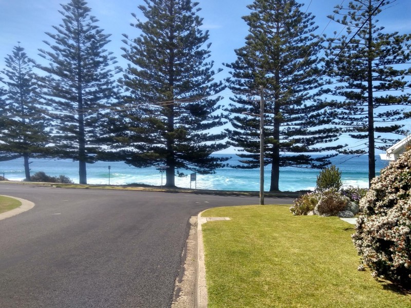 23 Kitchener Road, Tuross Head NSW 2537