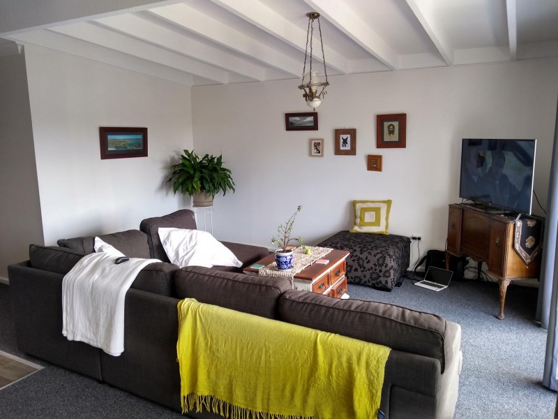 8 Oaks Avenue, Tuross Head NSW 2537