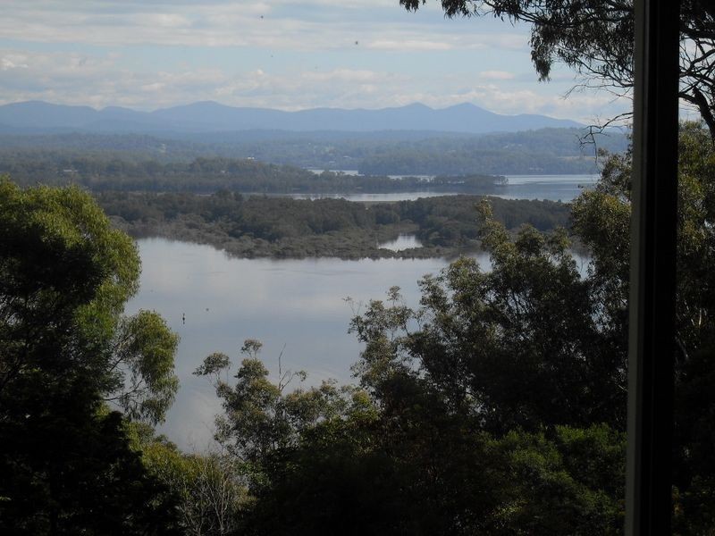 37 Trafalgar Road, Tuross Head NSW 2537