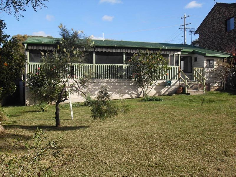 102 Coogee Street, Tuross Head NSW 2537
