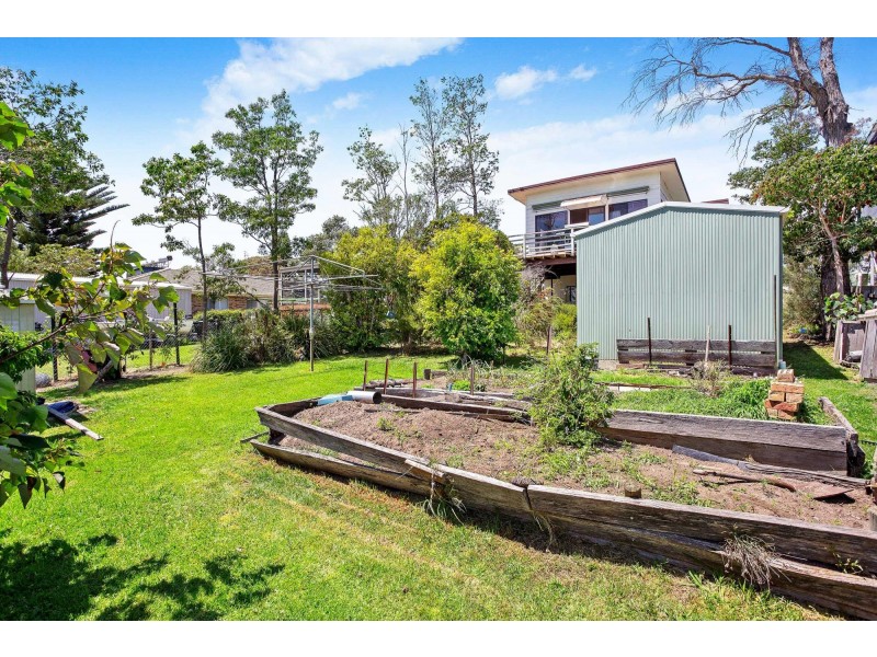 14 Lake Street, Tuross Head NSW 2537