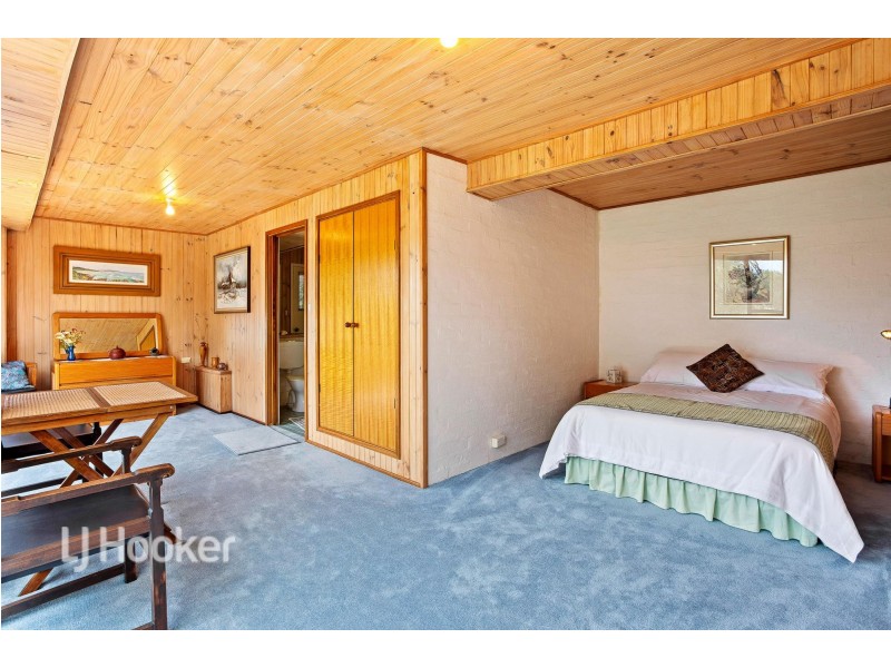 45 Windward Close, Tuross Head NSW 2537