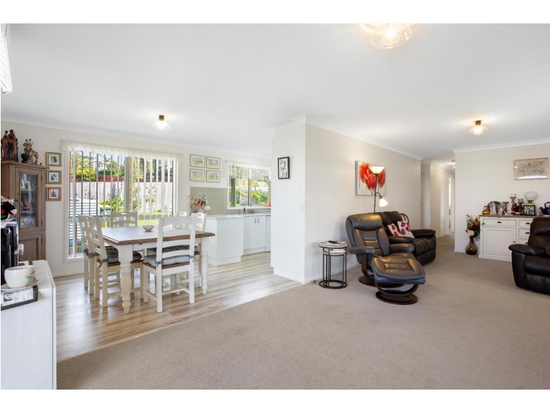 12 Green Place, Tuross Head NSW 2537