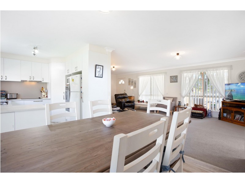 12 Green Place, Tuross Head NSW 2537