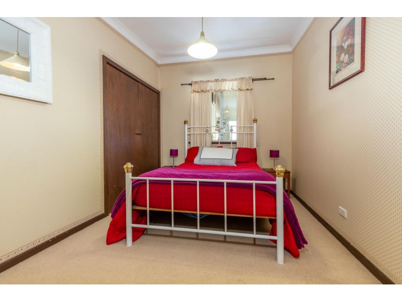 5 Comerang Place, Potato Point NSW 2545