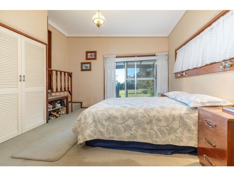 5 Comerang Place, Potato Point NSW 2545