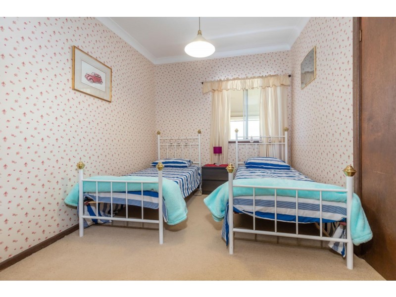 5 Comerang Place, Potato Point NSW 2545