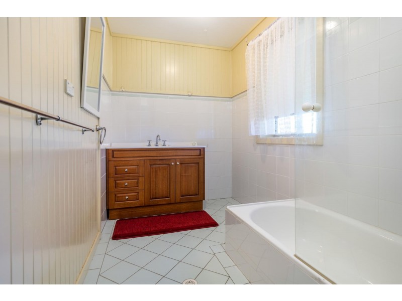 5 Comerang Place, Potato Point NSW 2545